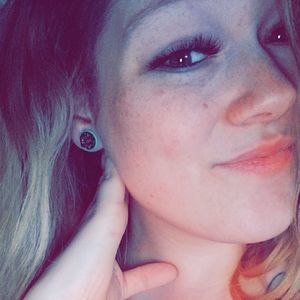 Meet your Posher, Natasha